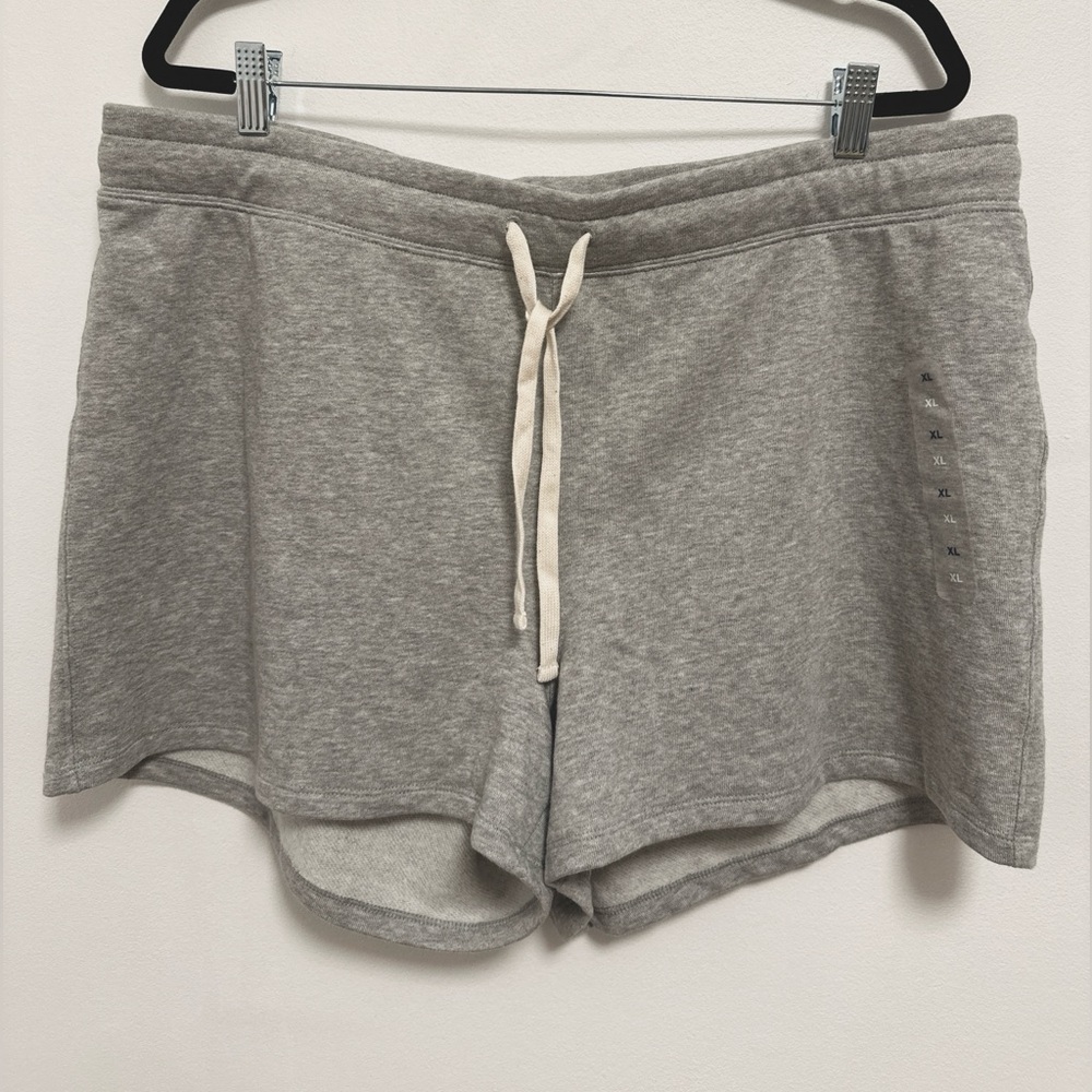 NWT GAP Gray Shorts SIZE XL